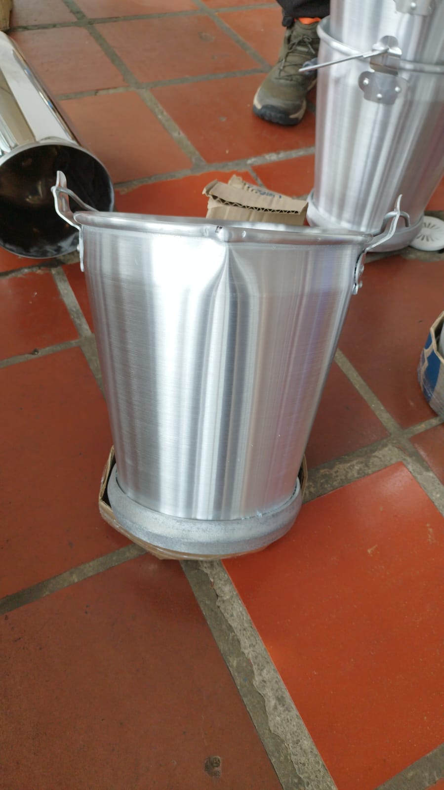 Balde Lechero 11 Lts con aro de refuerzo en la base y medidor en litros + ENVIO GRATIS 🚚